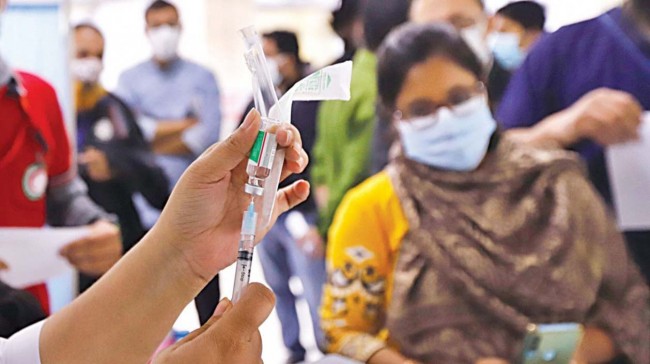 Govt to vaccinate 25 lakh people each month