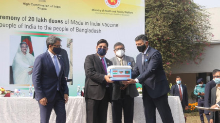 20 lakh doses Indian gift of Oxford Covid vaccine arrives
