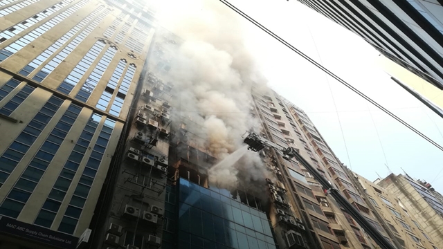 Fire at Banani's FR Tower